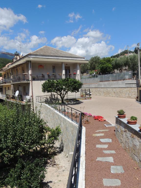 Gli Agrumi Giustenice Exterior photo